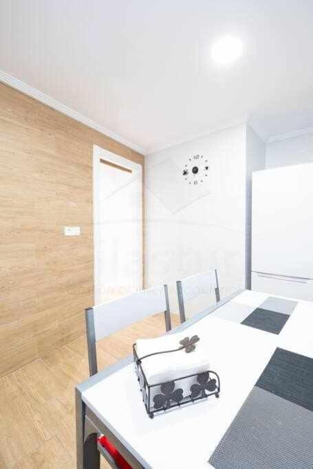 Cruz Victoria Appartement Gijón Buitenkant foto